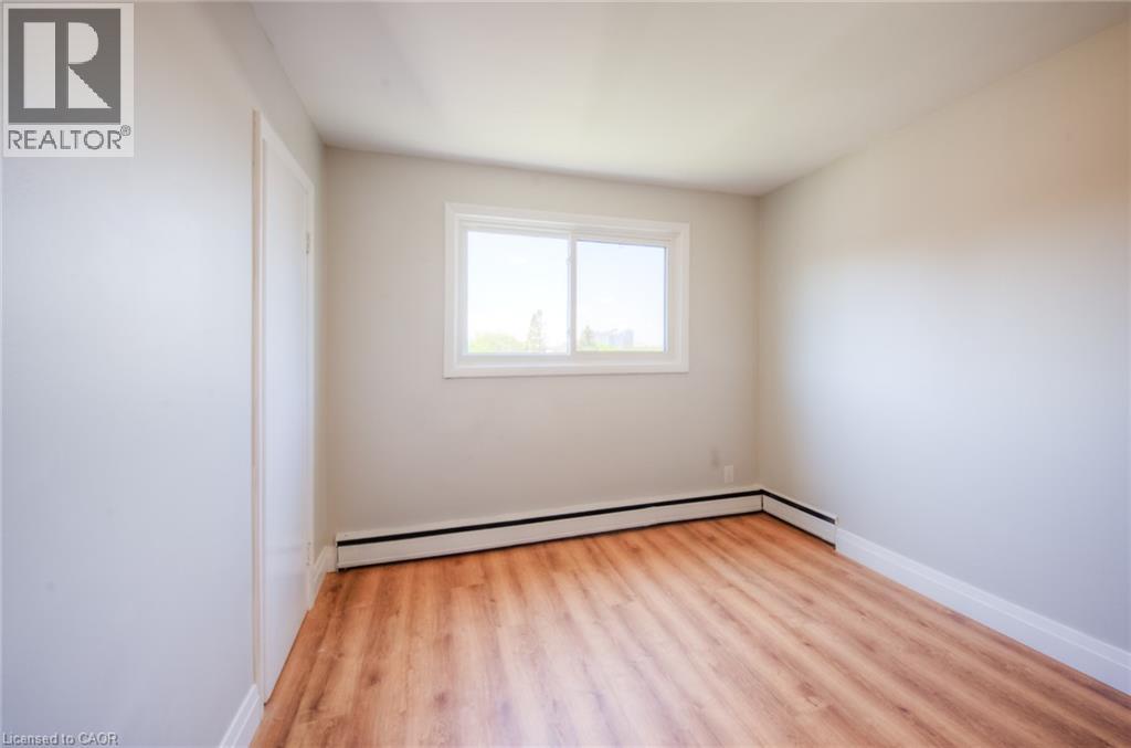 158 Erb Street E Unit# 33, Waterloo, Ontario  N2J 1M4 - Photo 7 - 40853497