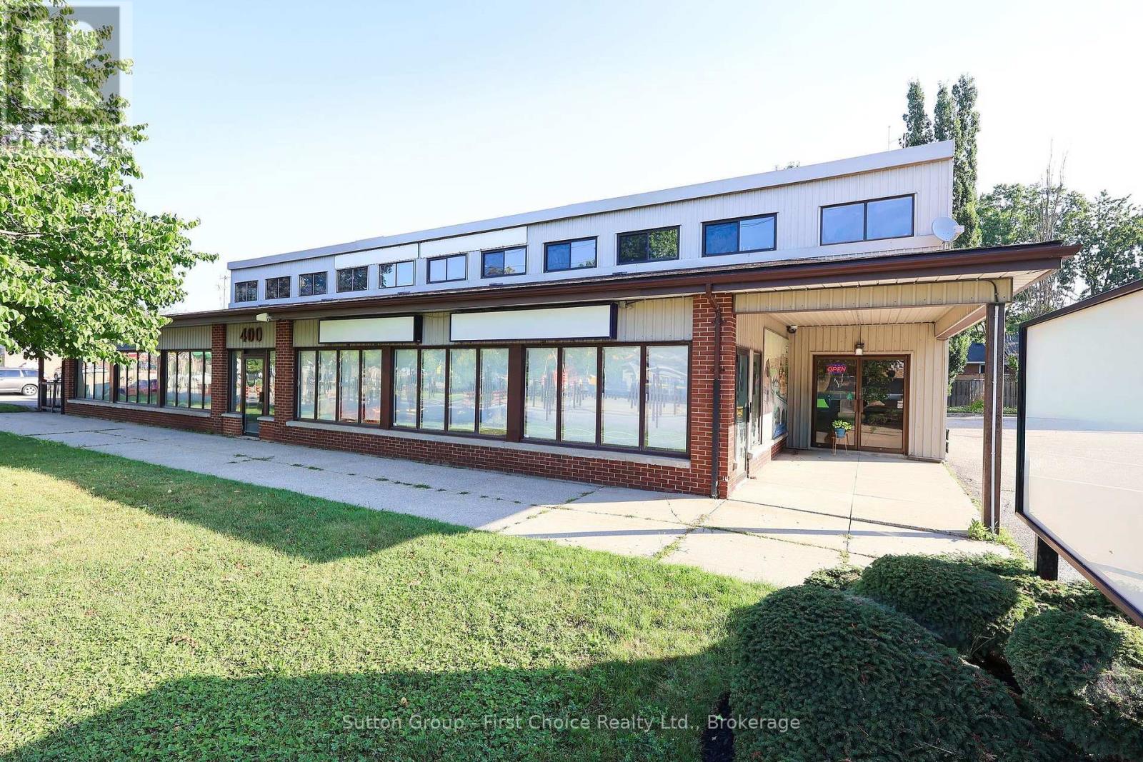 400 HURON STREET, Stratford, Ontario