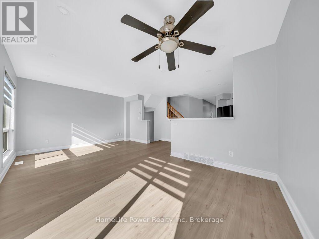 39 Reistview Street, Kitchener, Ontario  N2E 4H3 - Photo 12 - X13643610