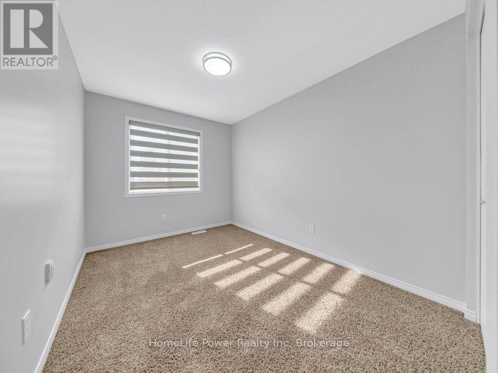 39 Reistview Street, Kitchener, Ontario  N2E 4H3 - Photo 19 - X13643610
