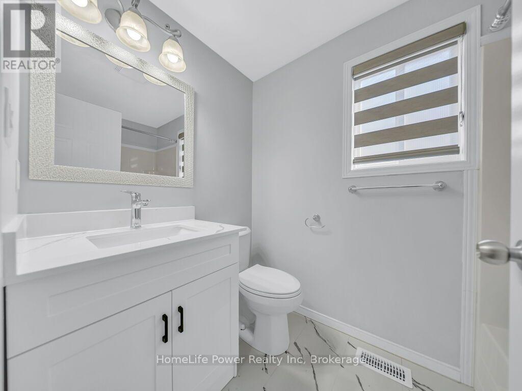 39 Reistview Street, Kitchener, Ontario  N2E 4H3 - Photo 25 - X13643610