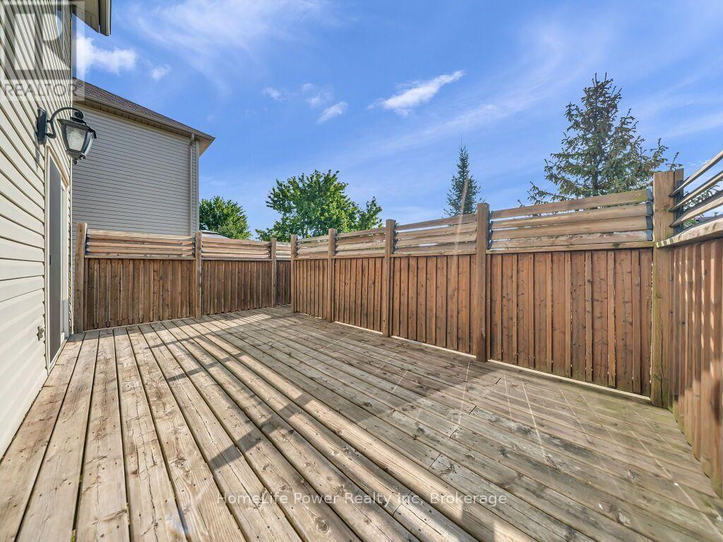 39 Reistview Street, Kitchener, Ontario  N2E 4H3 - Photo 33 - X13643610