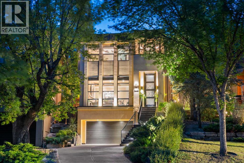1215 Sifton Boulevard SW, calgary, Alberta
