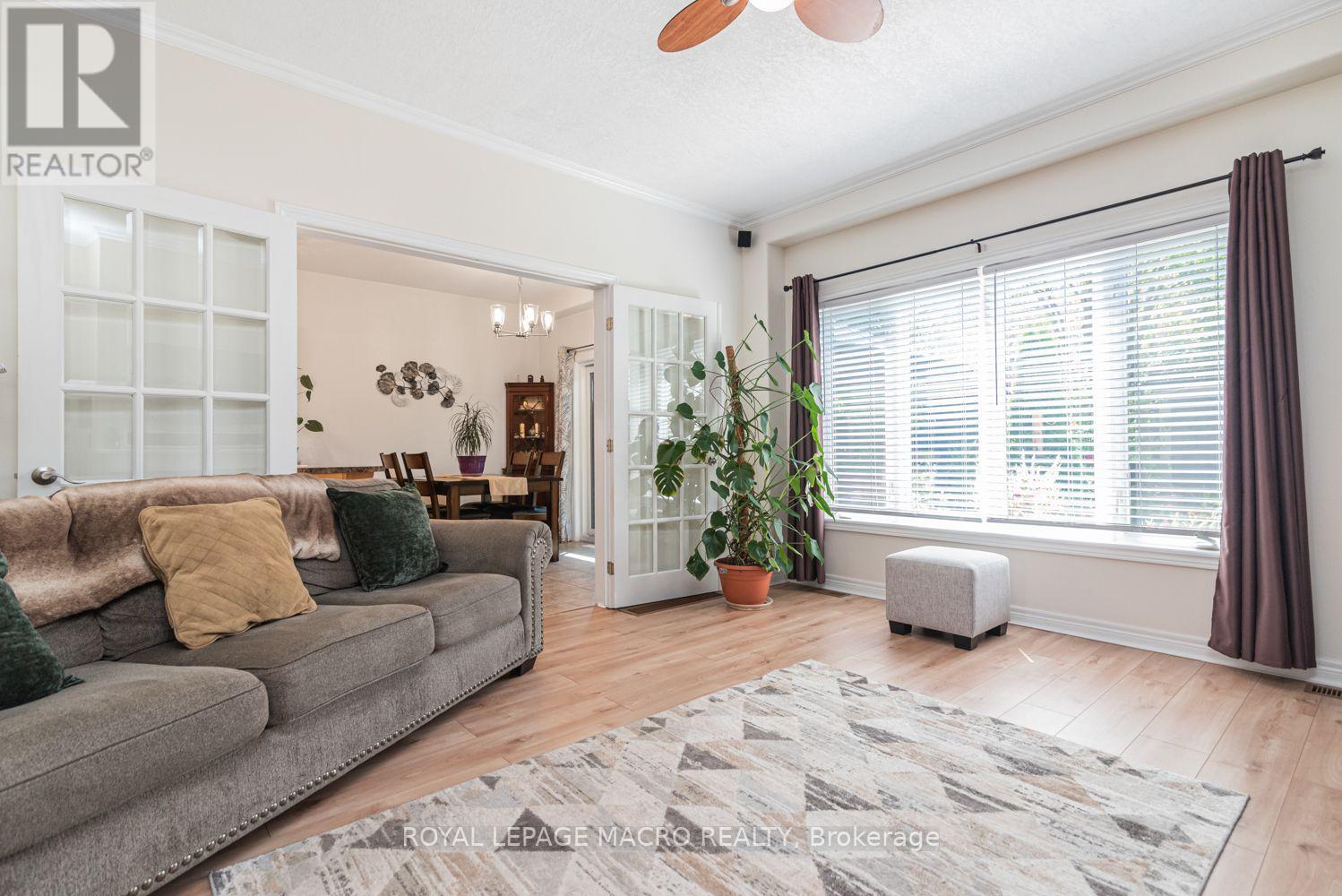 102 Willow Lane, Grimsby, Ontario  L3M 5P7 - Photo 6 - X13616466
