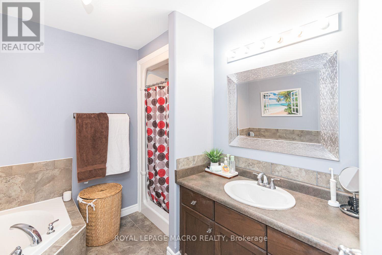 102 Willow Lane, Grimsby, Ontario  L3M 5P7 - Photo 31 - X13616466