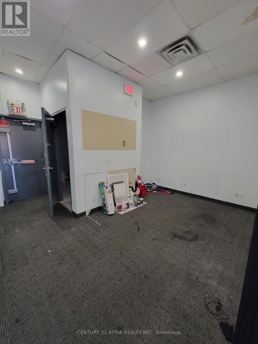 5 - 1100 Simcoe Street N, Oshawa, Ontario  L1G 4W6 - Photo 10 - E13643544