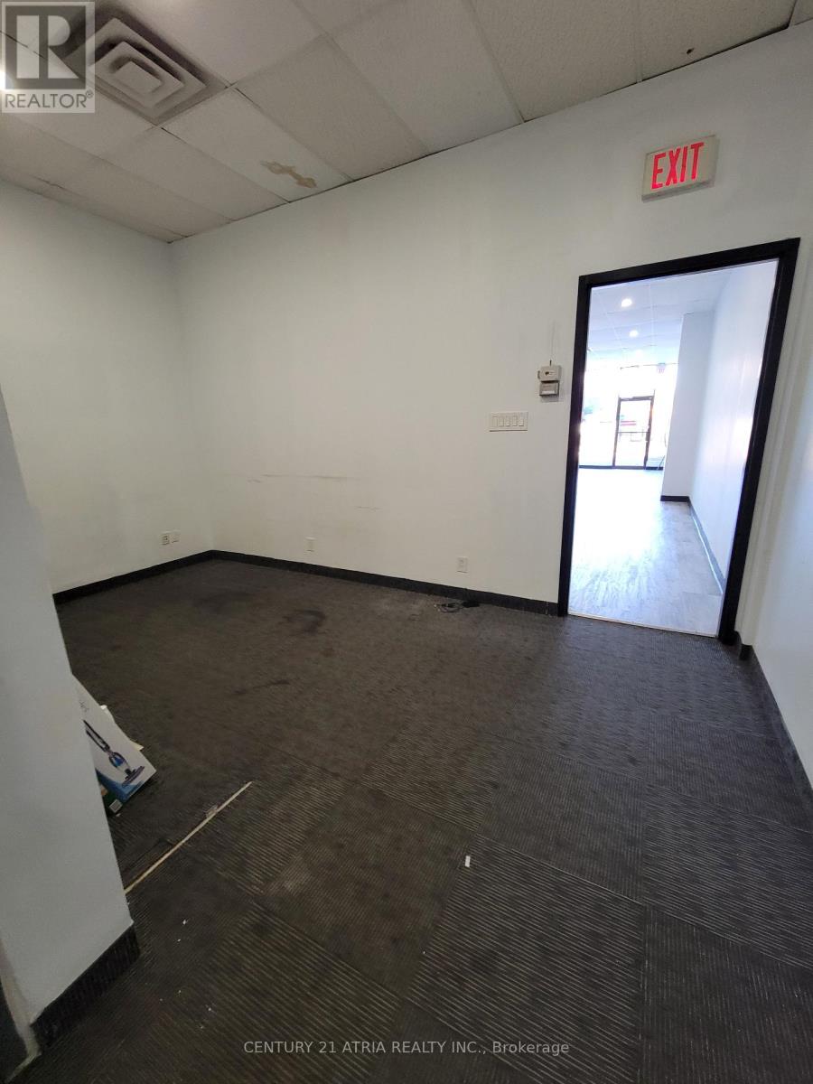 5 - 1100 Simcoe Street N, Oshawa, Ontario  L1G 4W6 - Photo 8 - E13643544