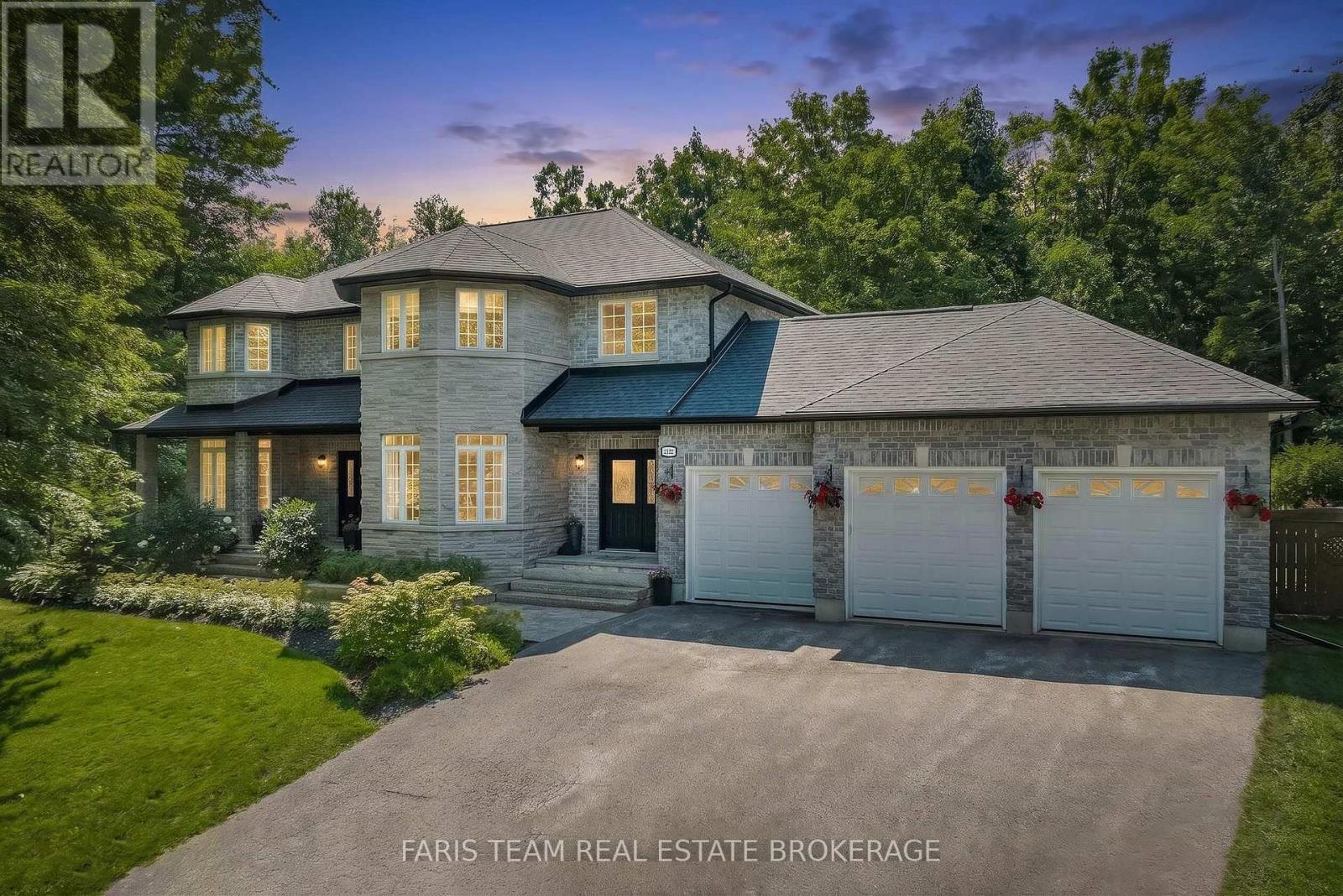 2122 FERN GLEN COURT, Severn, Ontario