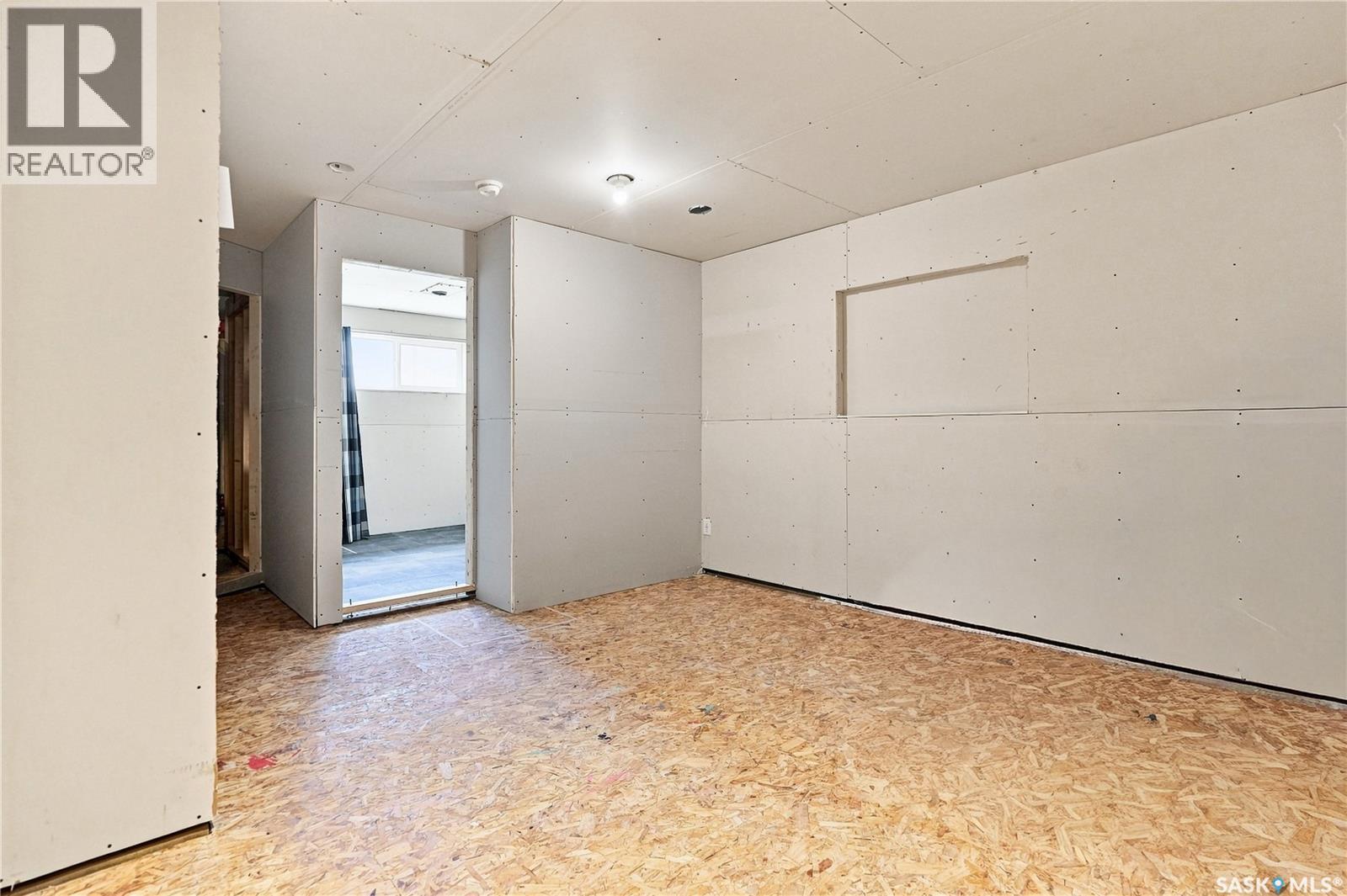 5540 Prefontaine Avenue, Regina, Saskatchewan  S4W 0M8 - Photo 33 - SK044725