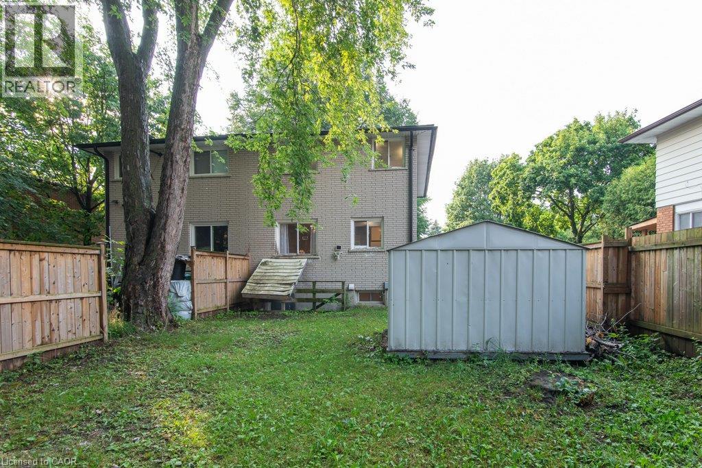 185 Cedarvale Crescent Unit# A, Waterloo, Ontario  N2L 4T3 - Photo 44 - 40850502