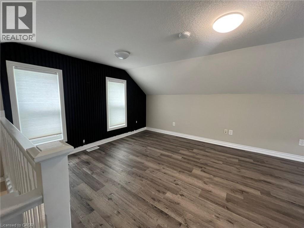 107 Victoria Street S, Kitchener, Ontario N2G 2B4 - Photo 7 - 40853544