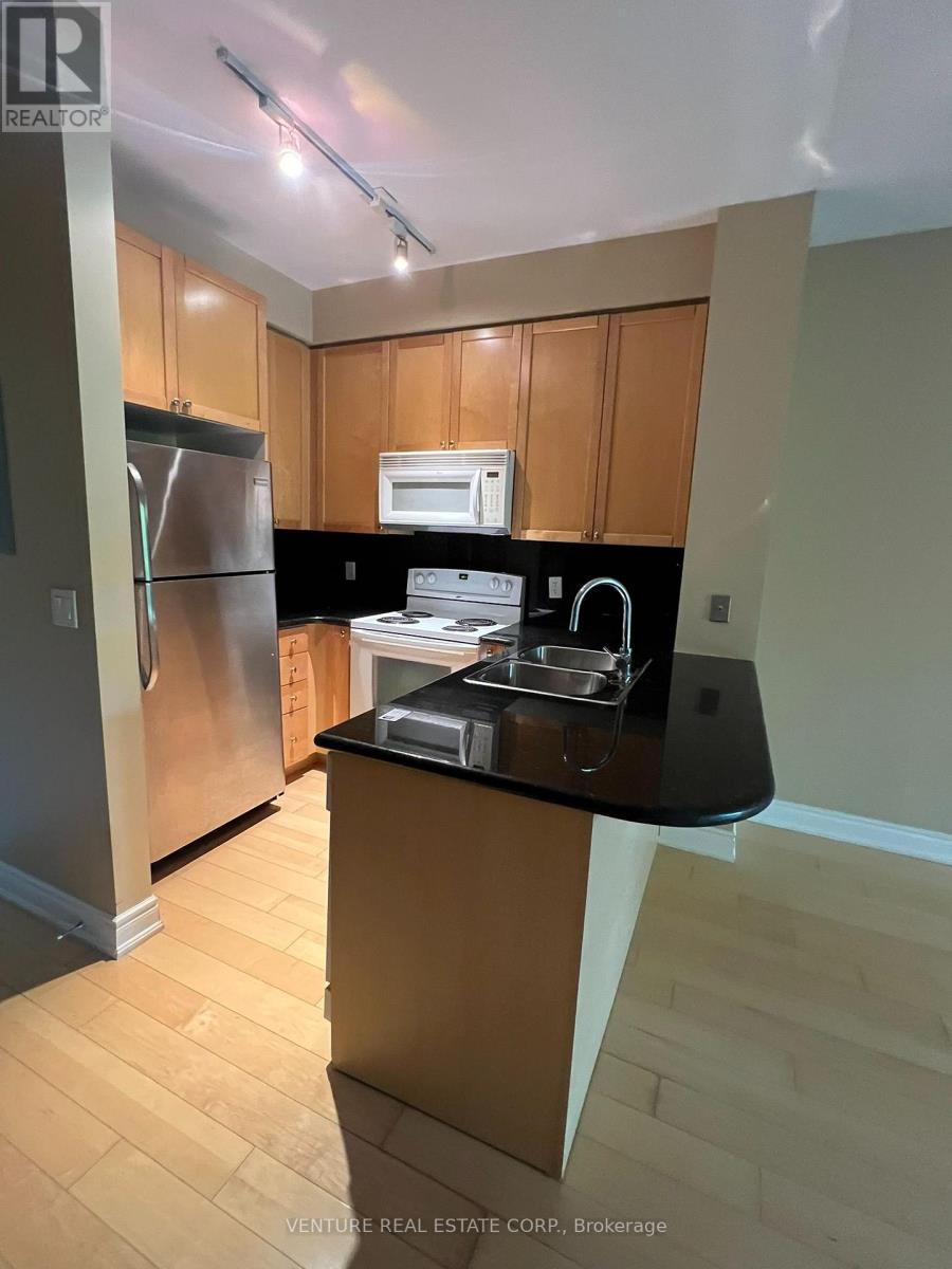 224 - 8201 Islington Avenue, Vaughan, Ontario  L4L 9S6 - Photo 6 - N13242636
