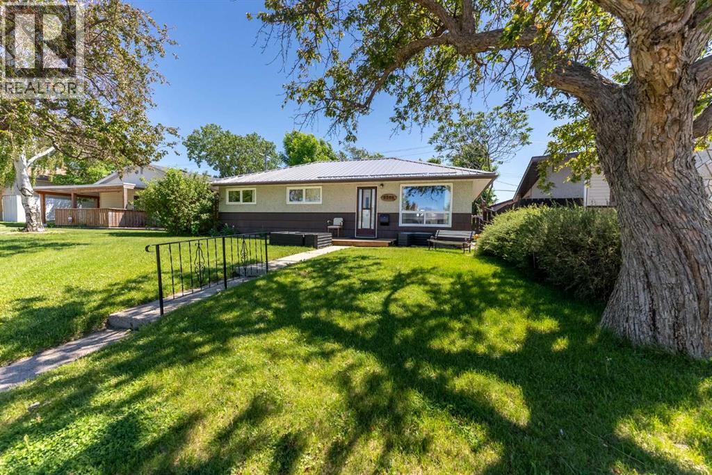 2206 5a Avenue N, Lethbridge, Alberta  T1H 0R5 - Photo 3 - A2319331