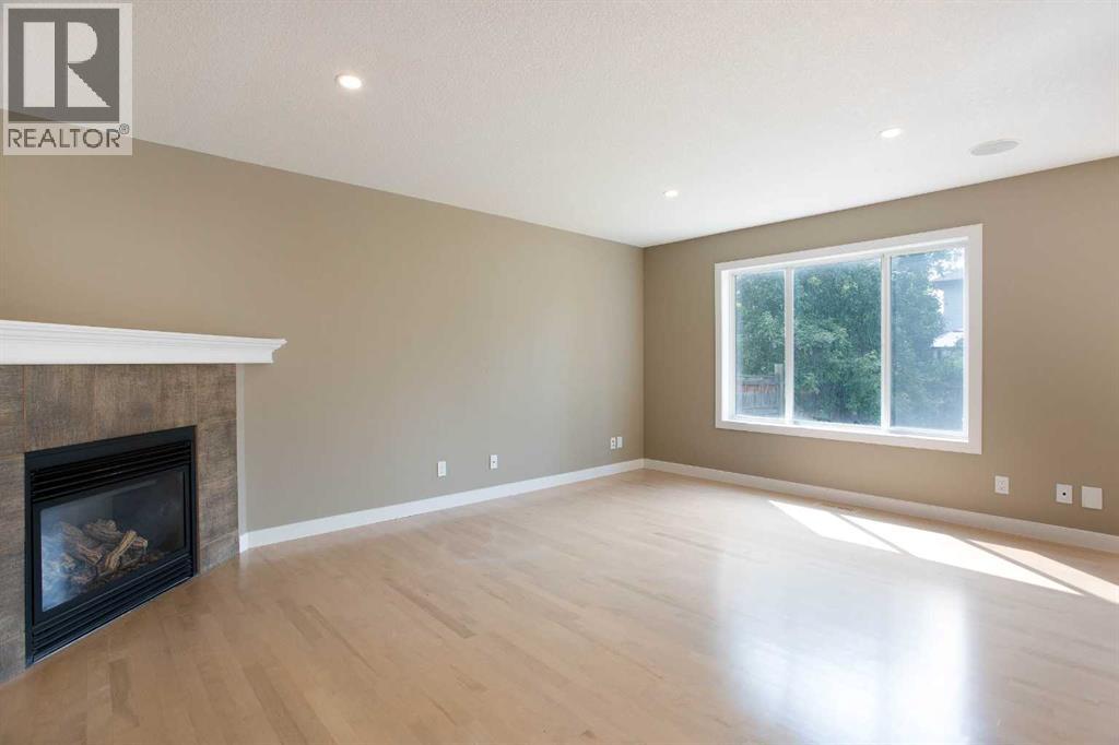714 Auburn Bay Heights SE, Calgary, Alberta  T3M 1K9 - Photo 2 - A2325015