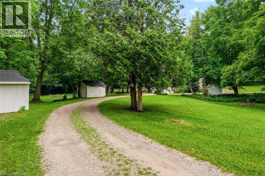 318 10th Concession Road E, Freelton, Ontario  L8B 1H6 - Photo 5 - 40849264