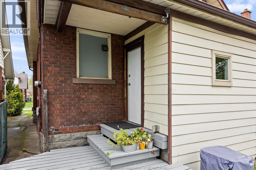 520 Rankin Avenue, Windsor, Ontario  N9B 2R7 - Photo 27 - 26019010