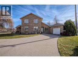 1708 BANWELL, Windsor, Ontario