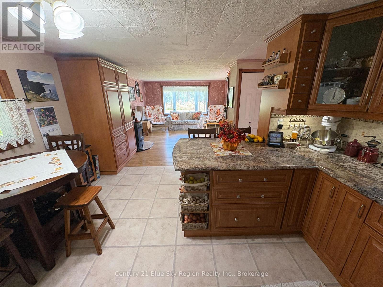 42 - 5887 Highway 11 N, North Bay (College Heights), Ontario  P1B 8G3 - Photo 8 - X13643752