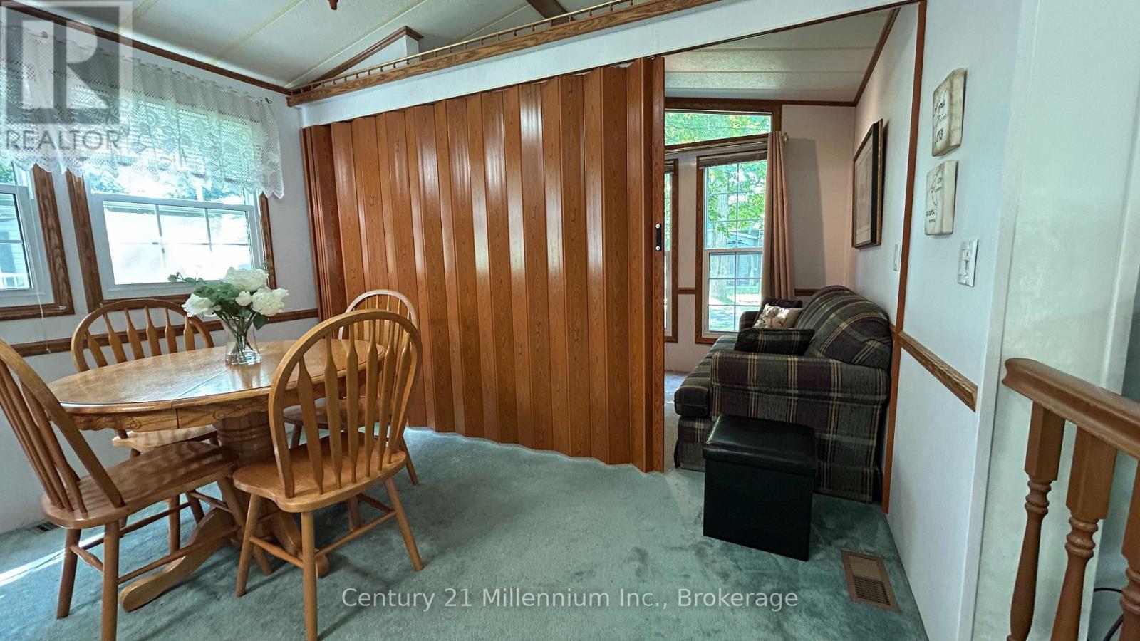 41 The Boardwalk, Wasaga Beach, Ontario  L9Z 3A8 - Photo 10 - S13643950