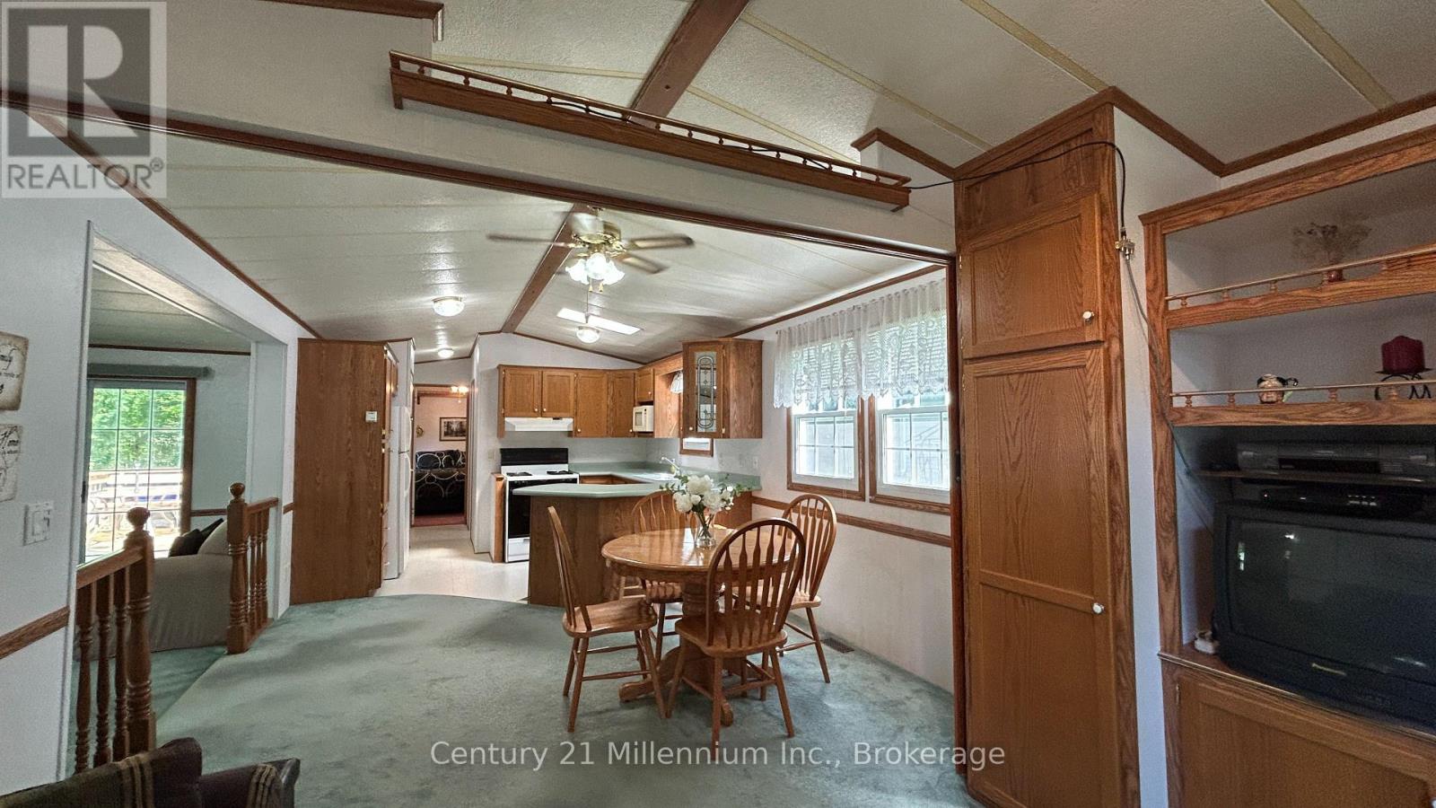 41 The Boardwalk, Wasaga Beach, Ontario  L9Z 3A8 - Photo 19 - S13643950