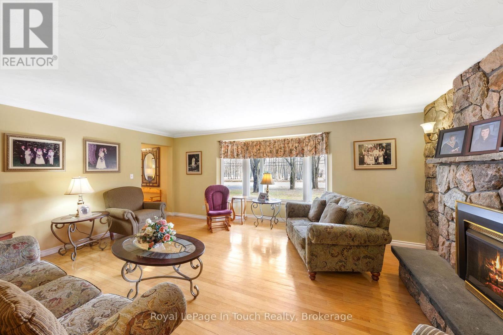 756 Champlain Road, Tiny, Ontario  L9M 0C2 - Photo 23 - S13643974
