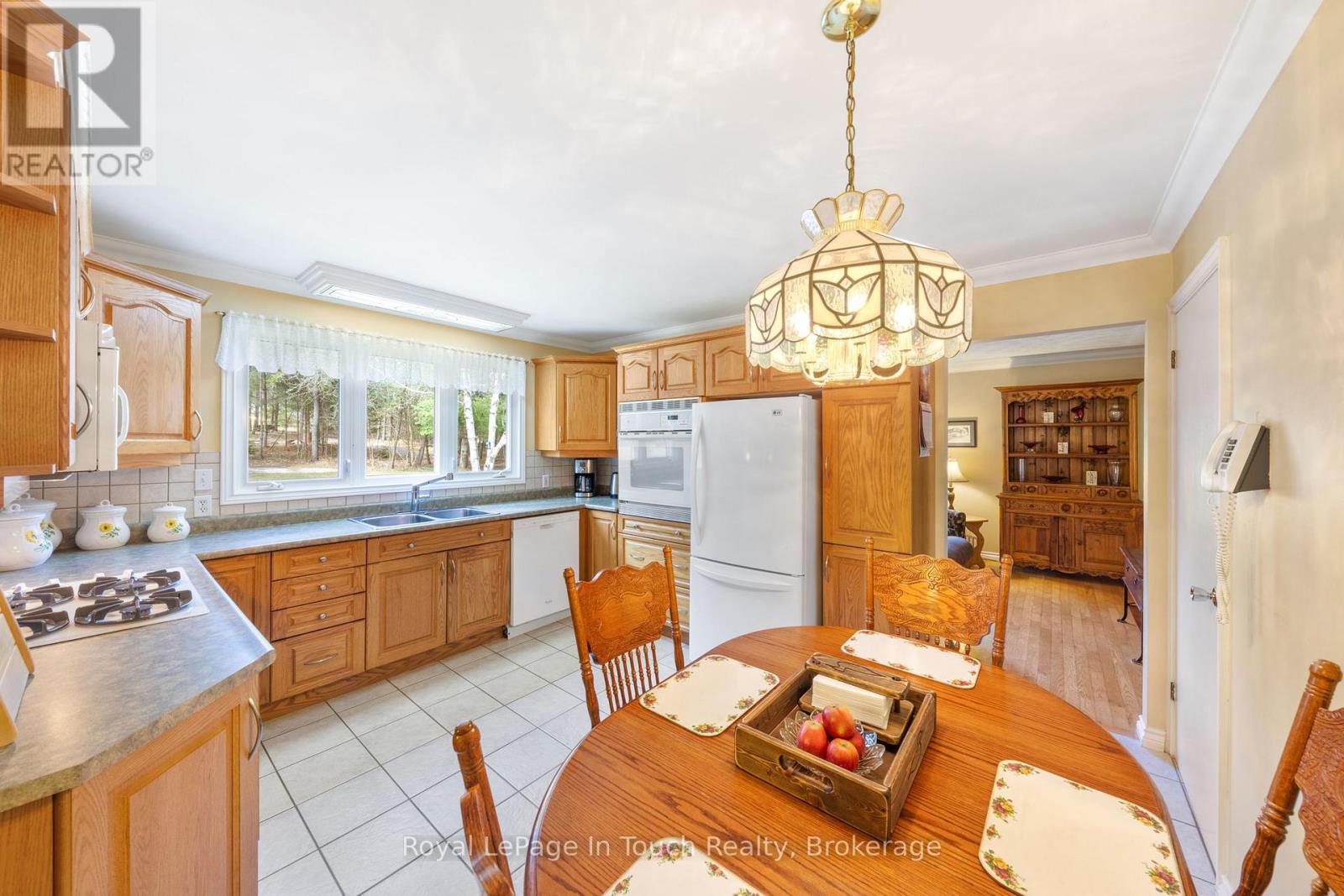 756 Champlain Road, Tiny, Ontario  L9M 0C2 - Photo 25 - S13643974