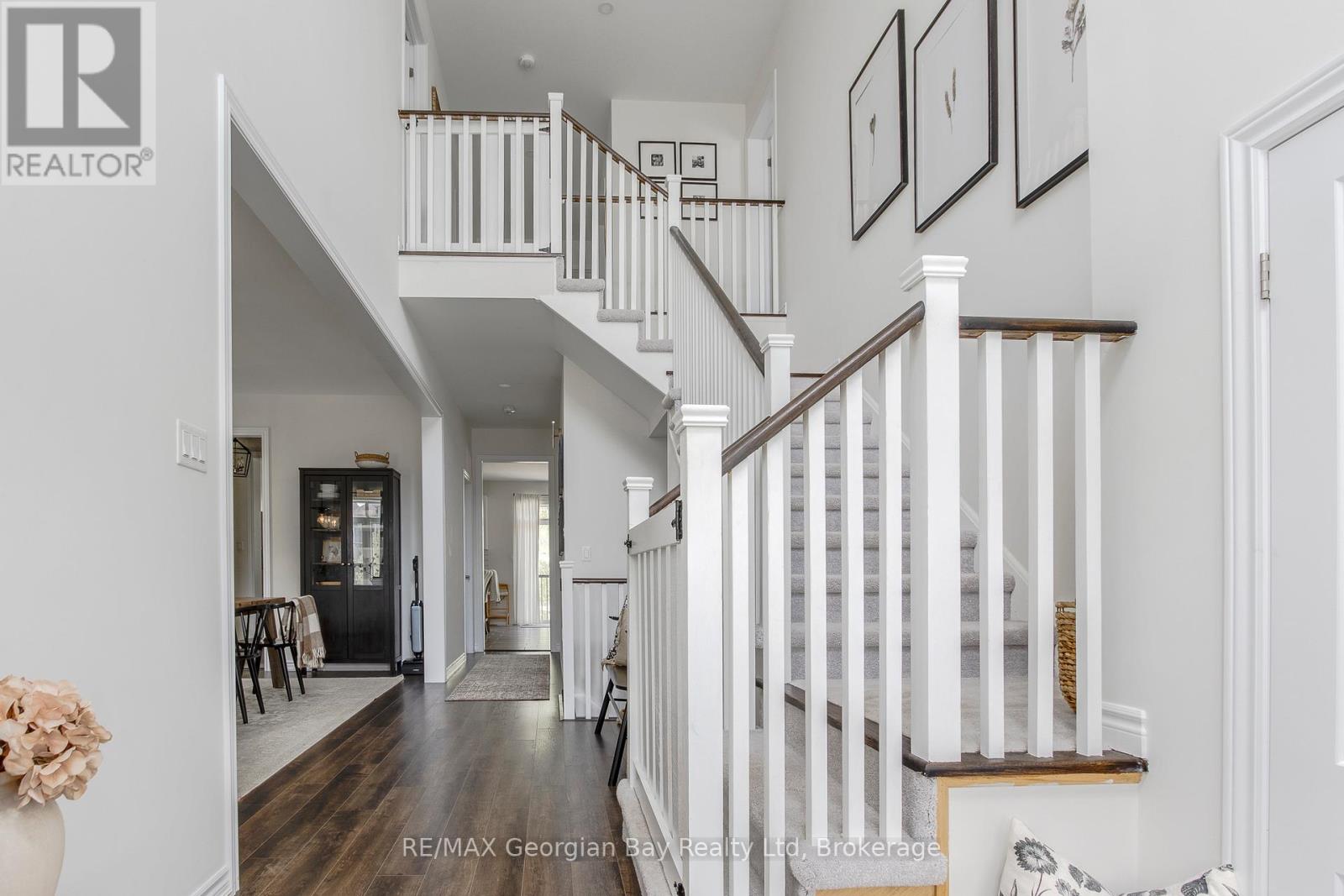 215 Roy Drive, Clearview, Ontario  L0M 1S0 - Photo 7 - S13644054