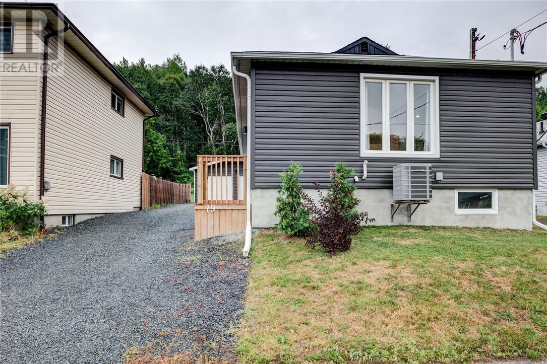 79 Copper Street, Sudbury, Ontario  P3E 2C4 - Photo 2 - 2129640