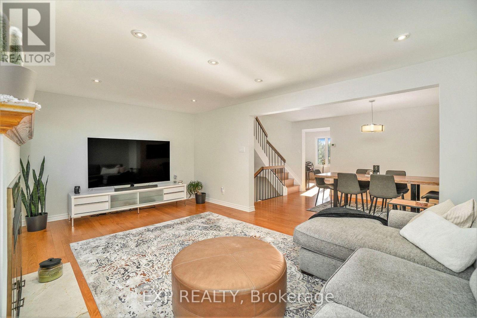 6667 Bilberry Drive, Ottawa, Ontario  K1C 4N5 - Photo 6 - X13631170