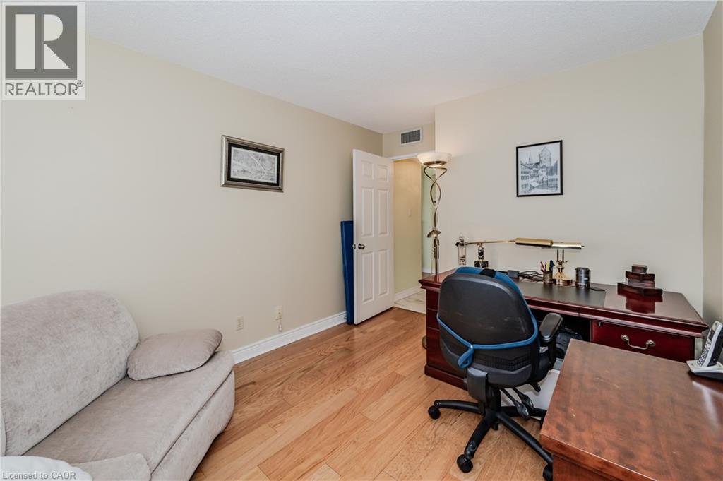 6 Willow Street Unit# 802, Waterloo, Ontario  N2J 4S3 - Photo 26 - 40853366