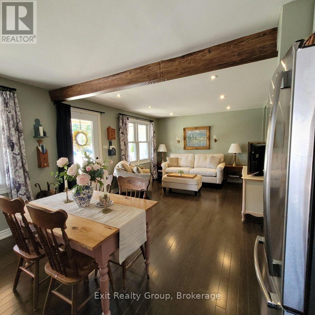 100 Arlington Avenue, Oshawa, Ontario  L1G 2N6 - Photo 11 - E13643808