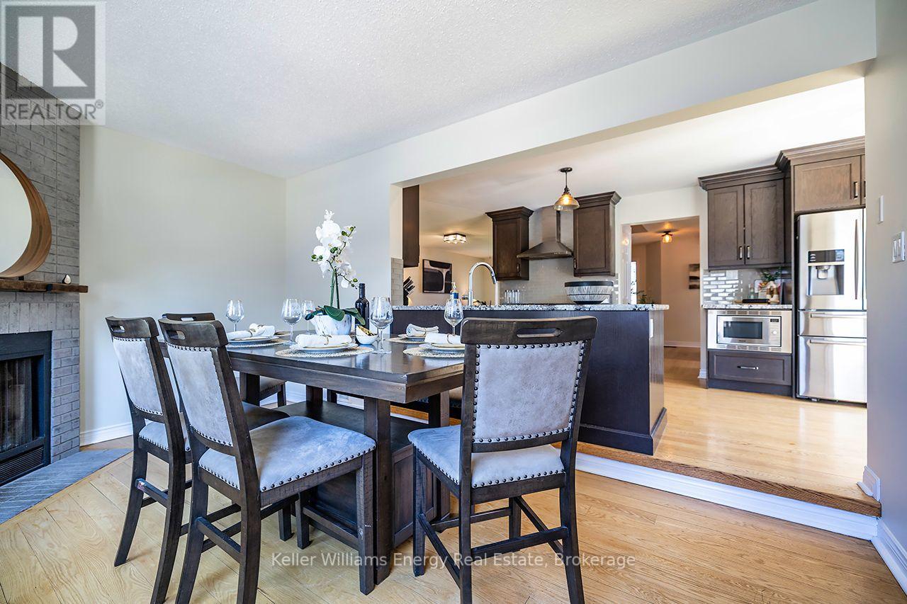 329 Challenger Court, Clarington, Ontario  L1B 1K4 - Photo 21 - E13643870
