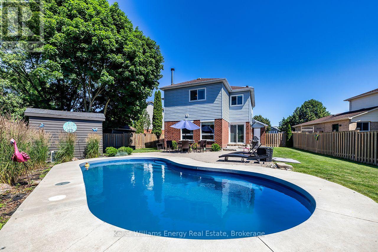 329 Challenger Court, Clarington, Ontario  L1B 1K4 - Photo 44 - E13643870