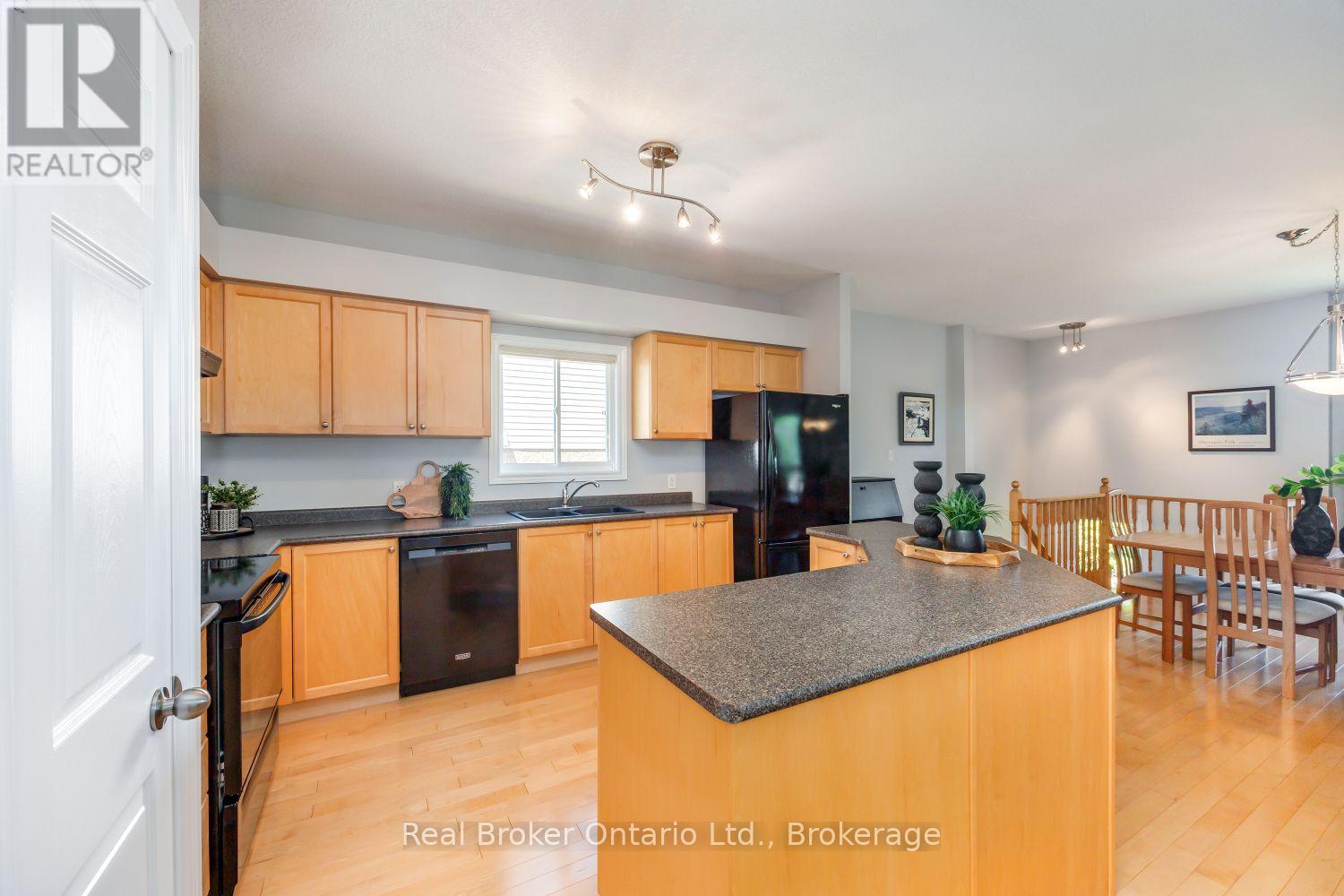35 Argent Street, Clarington, Ontario  L1C 5K8 - Photo 5 - E13643902