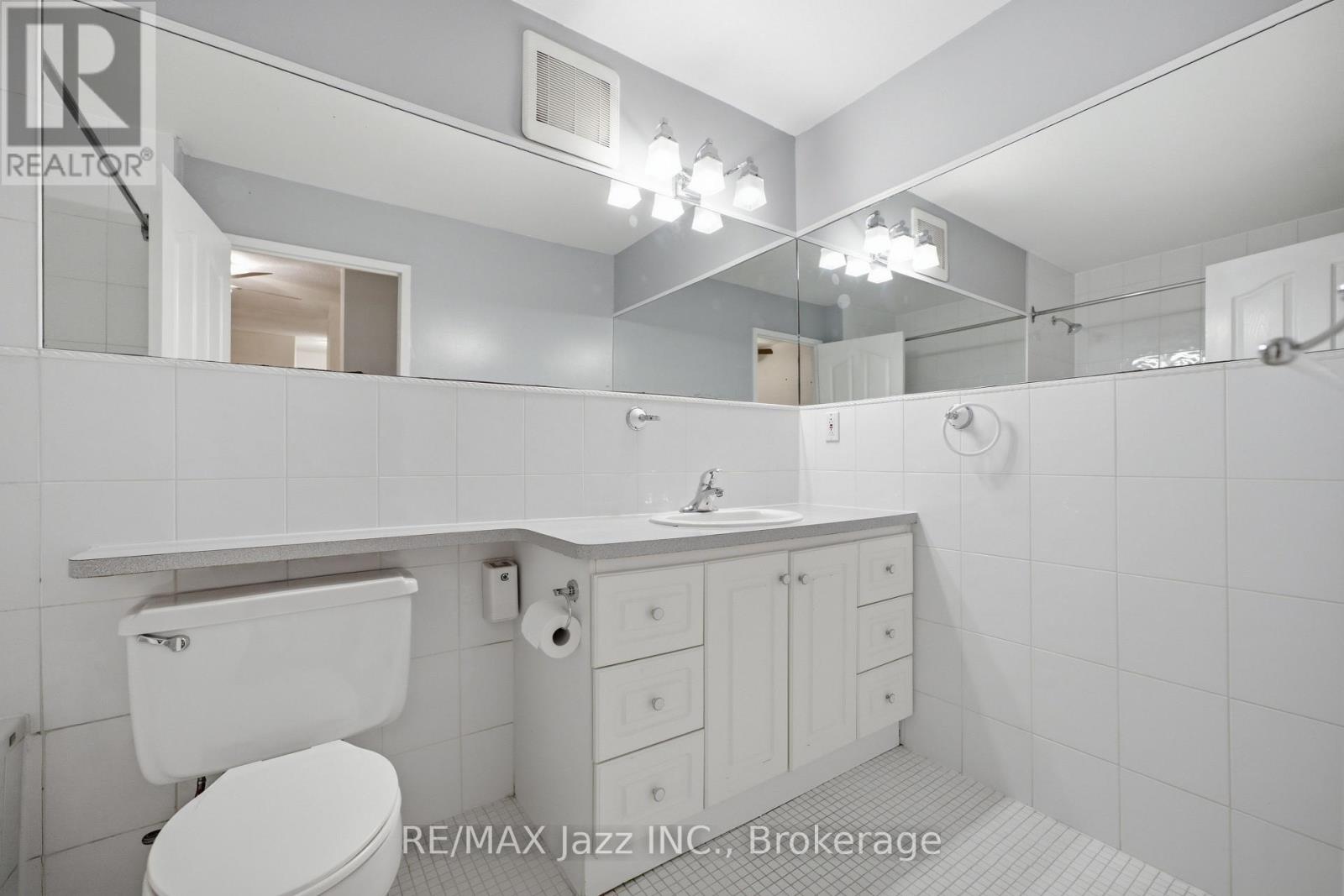 38 - 120 Ling Road, Toronto, Ontario  M1E 4V9 - Photo 22 - E13643990
