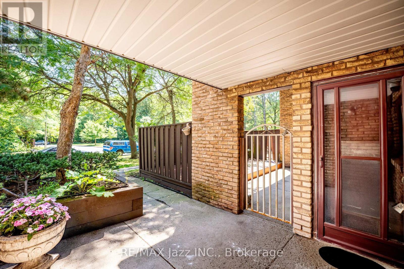 38 - 120 Ling Road, Toronto, Ontario  M1E 4V9 - Photo 4 - E13643990