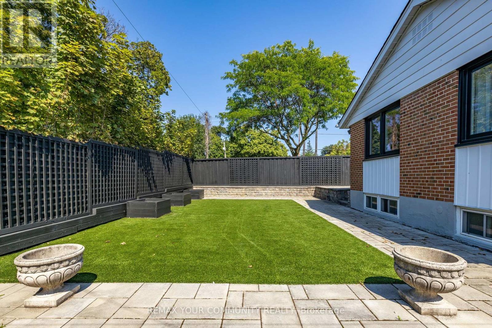2 Doonaree Drive, Toronto, Ontario  M3A 1M4 - Photo 28 - C13643704