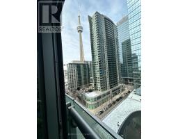 909 - 12 YORK STREET, Toronto, Ontario