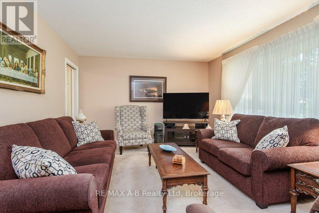 174 Neal Avenue, Stratford, Ontario  N5A 5A8 - Photo 19 - X13643774