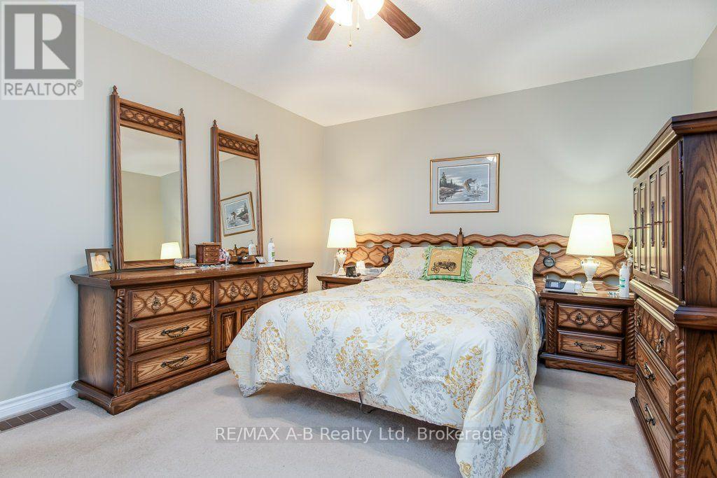 174 Neal Avenue, Stratford, Ontario  N5A 5A8 - Photo 33 - X13643774