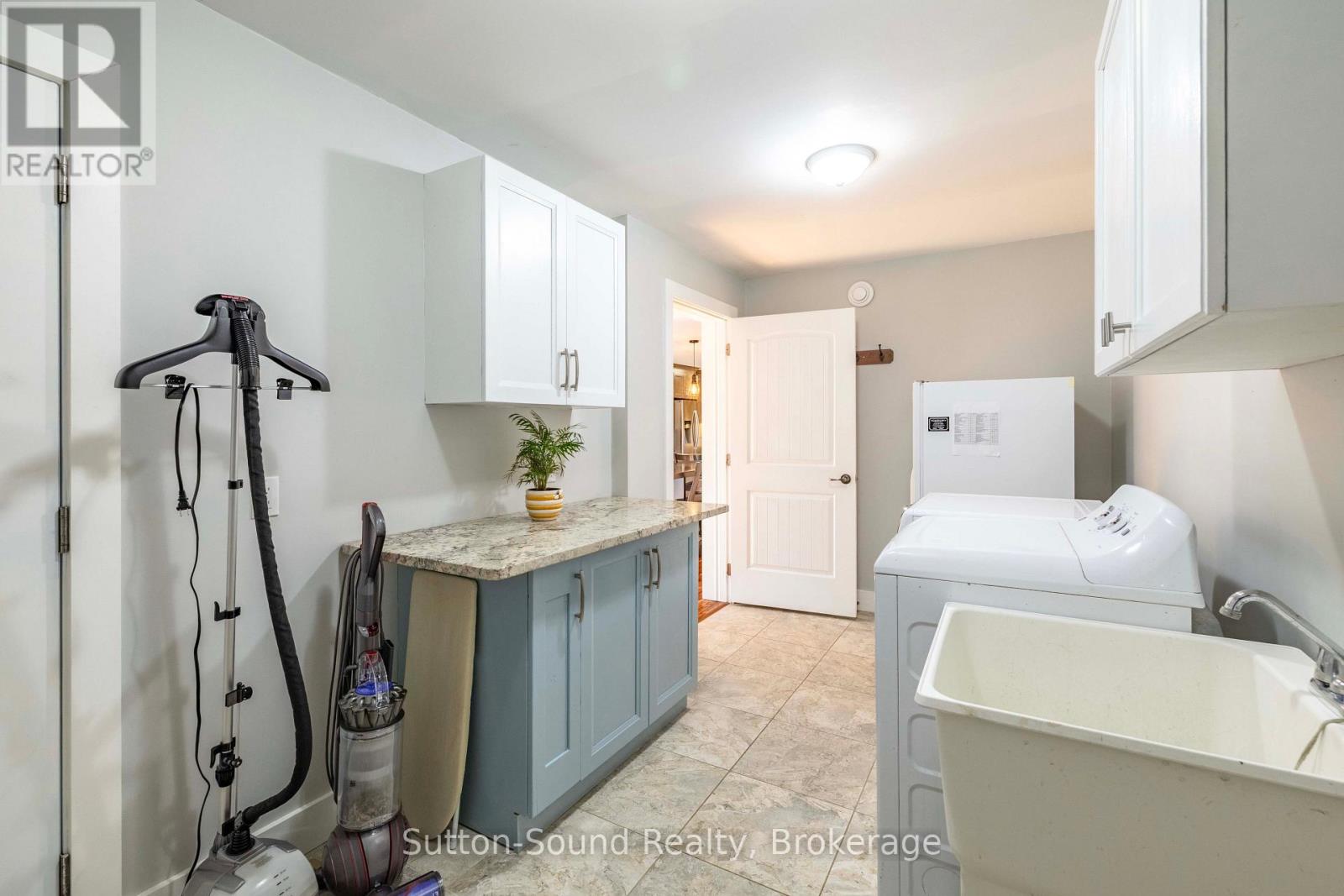 90 Graham Crescent, South Bruce Peninsula, Ontario  N0H 2G0 - Photo 25 - X13643894