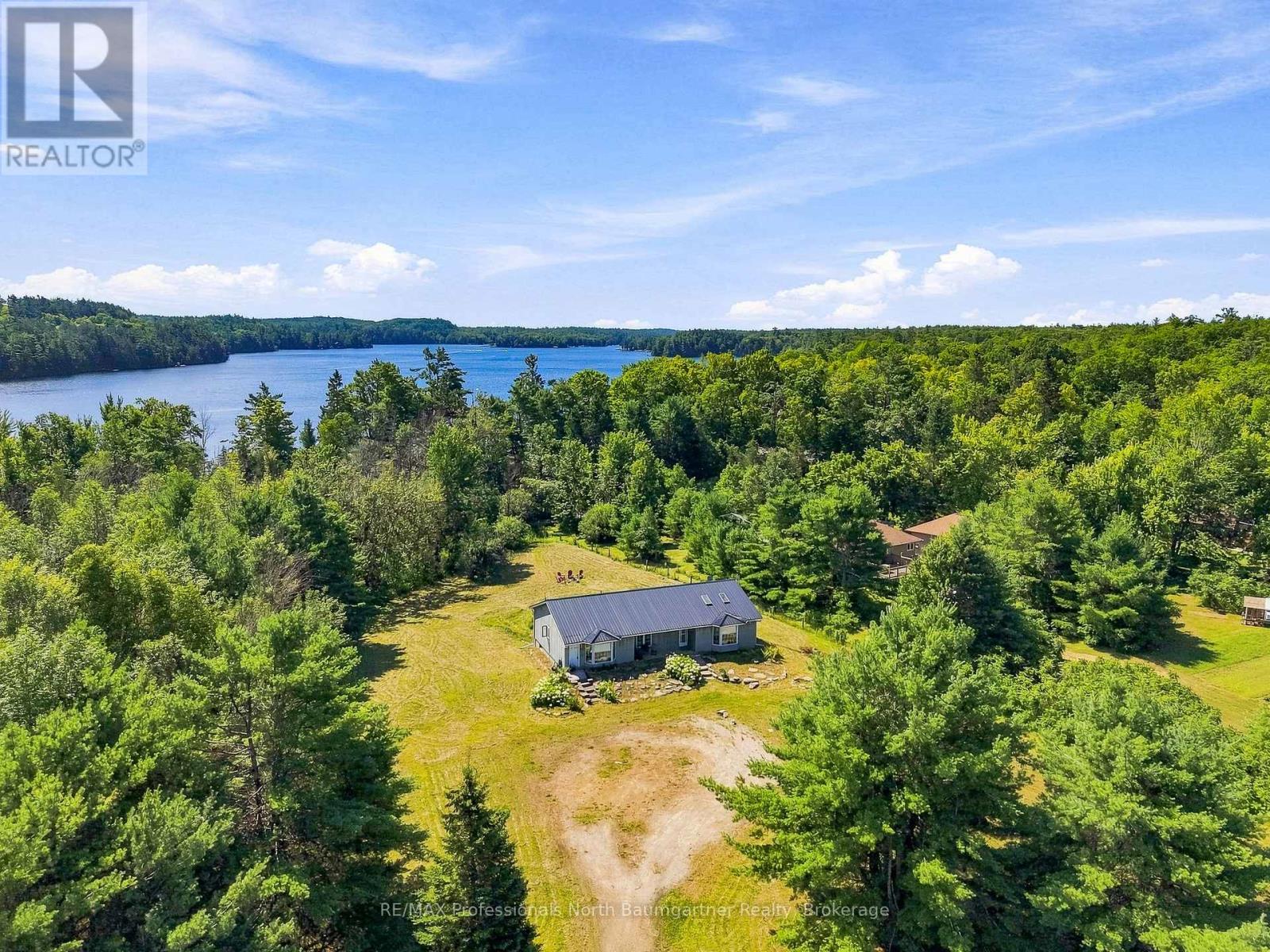 8966 Highway 35, Minden Hills, Ontario  K0M 2L1 - Photo 2 - X13643936