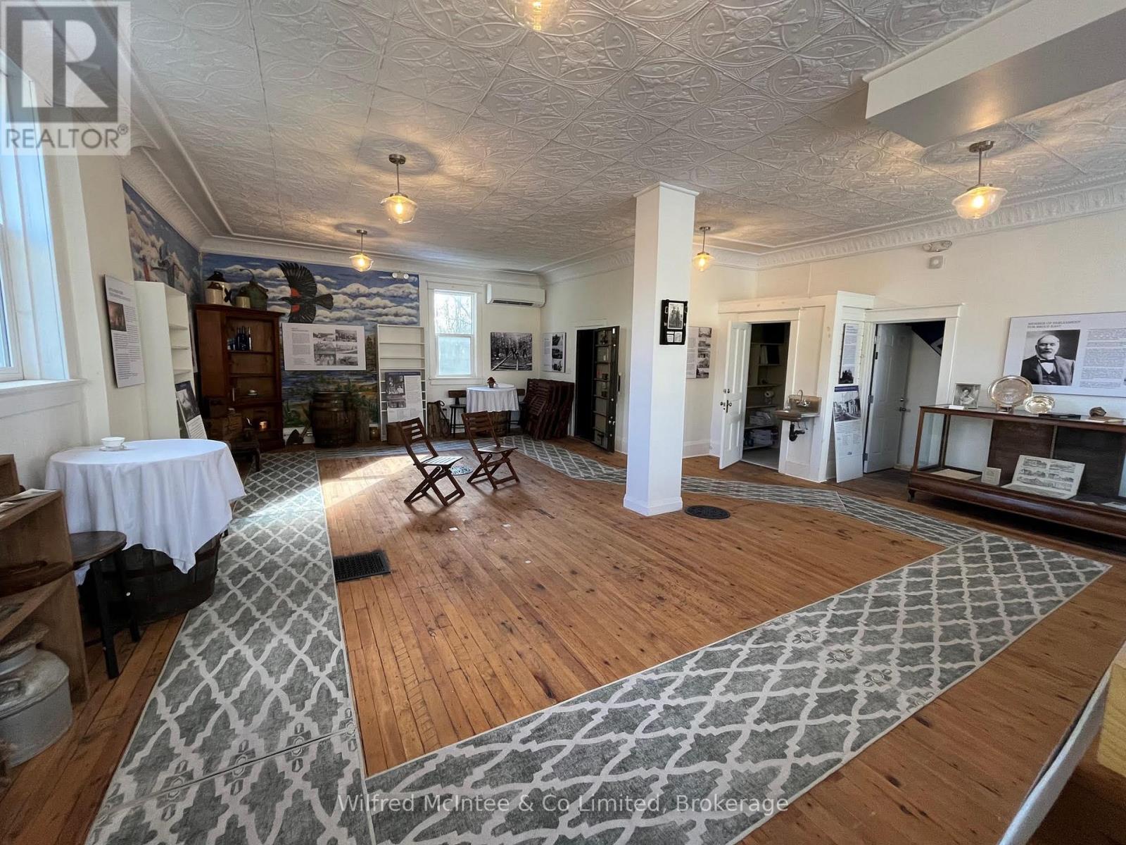 203 Cargill Road, Brockton, Ontario N0G 1J0 - Photo 4 - X13643966