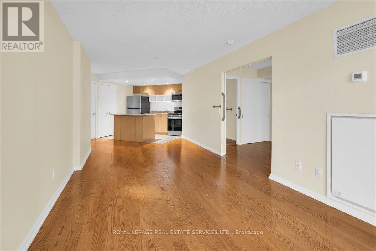 1104 - 208 Queens Quay W, Toronto, Ontario  M5J 2Y5 - Photo 13 - C13644072
