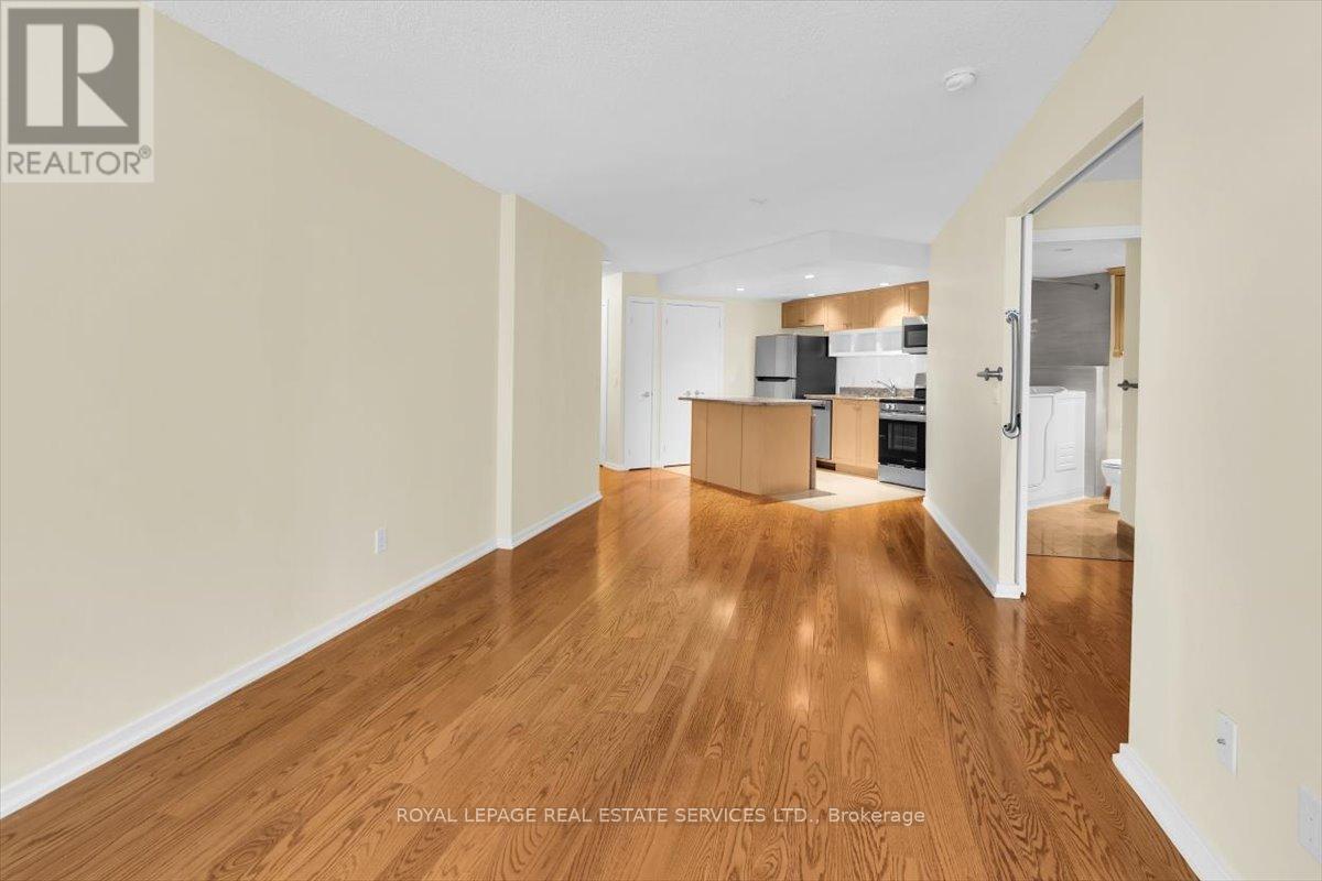 1104 - 208 Queens Quay W, Toronto, Ontario  M5J 2Y5 - Photo 14 - C13644072