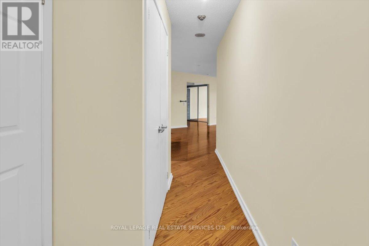 1104 - 208 Queens Quay W, Toronto, Ontario  M5J 2Y5 - Photo 28 - C13644072