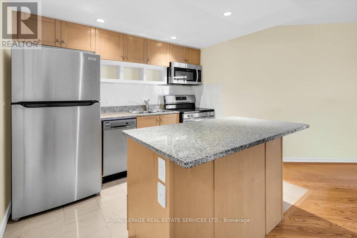 1104 - 208 Queens Quay W, Toronto, Ontario  M5J 2Y5 - Photo 7 - C13644072