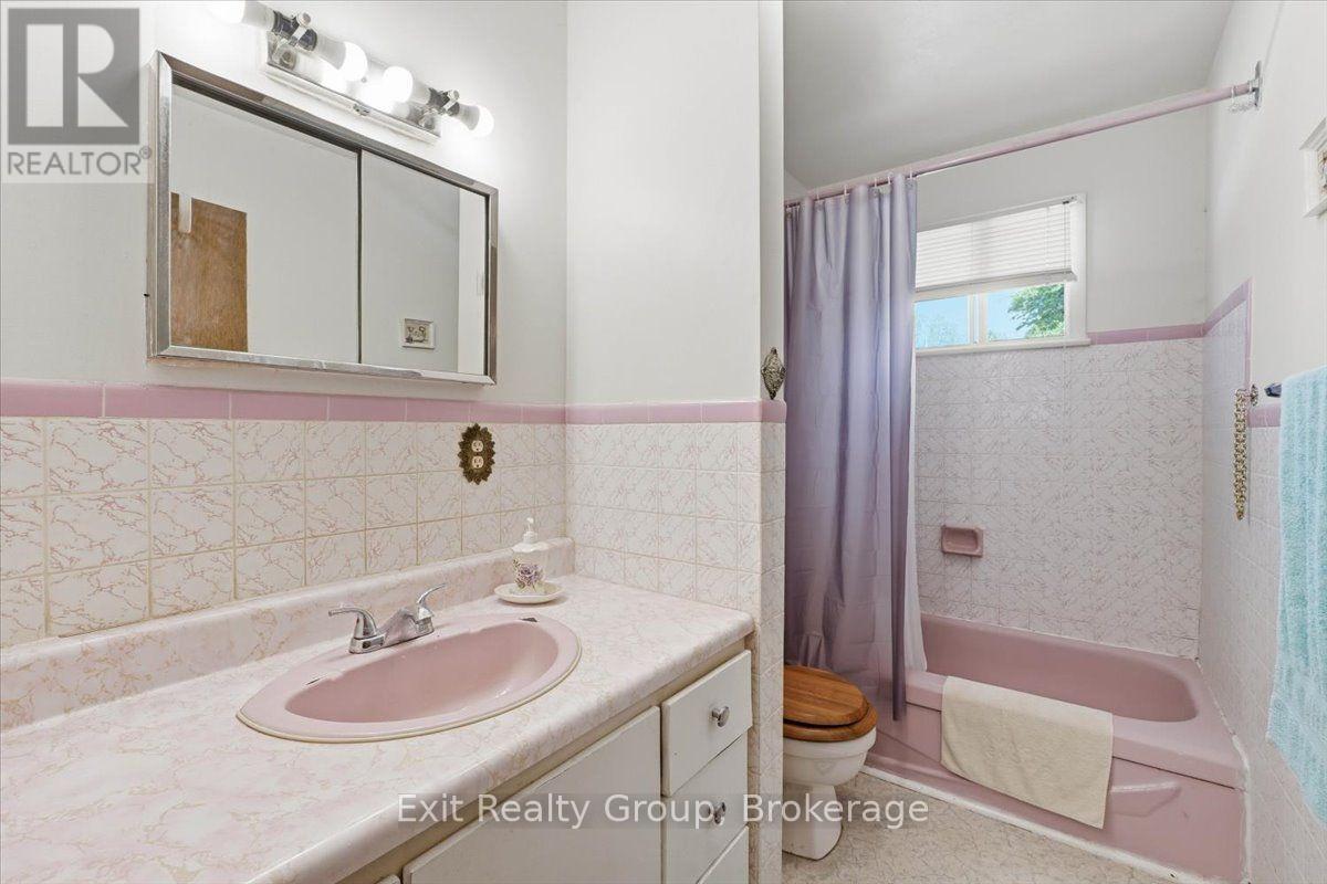452 Marble Point Road, Marmora And Lake, Ontario  K0K 2M0 - Photo 19 - X13643696