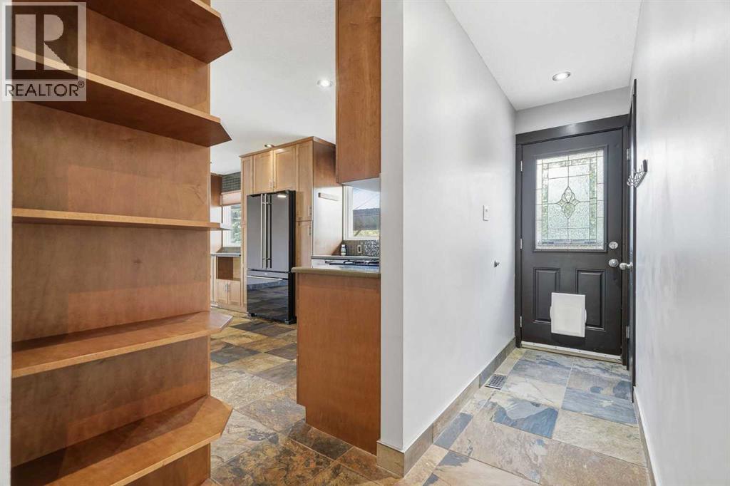 316 Canniff Place SW, Calgary, Alberta  T2W 2L9 - Photo 19 - A2320656