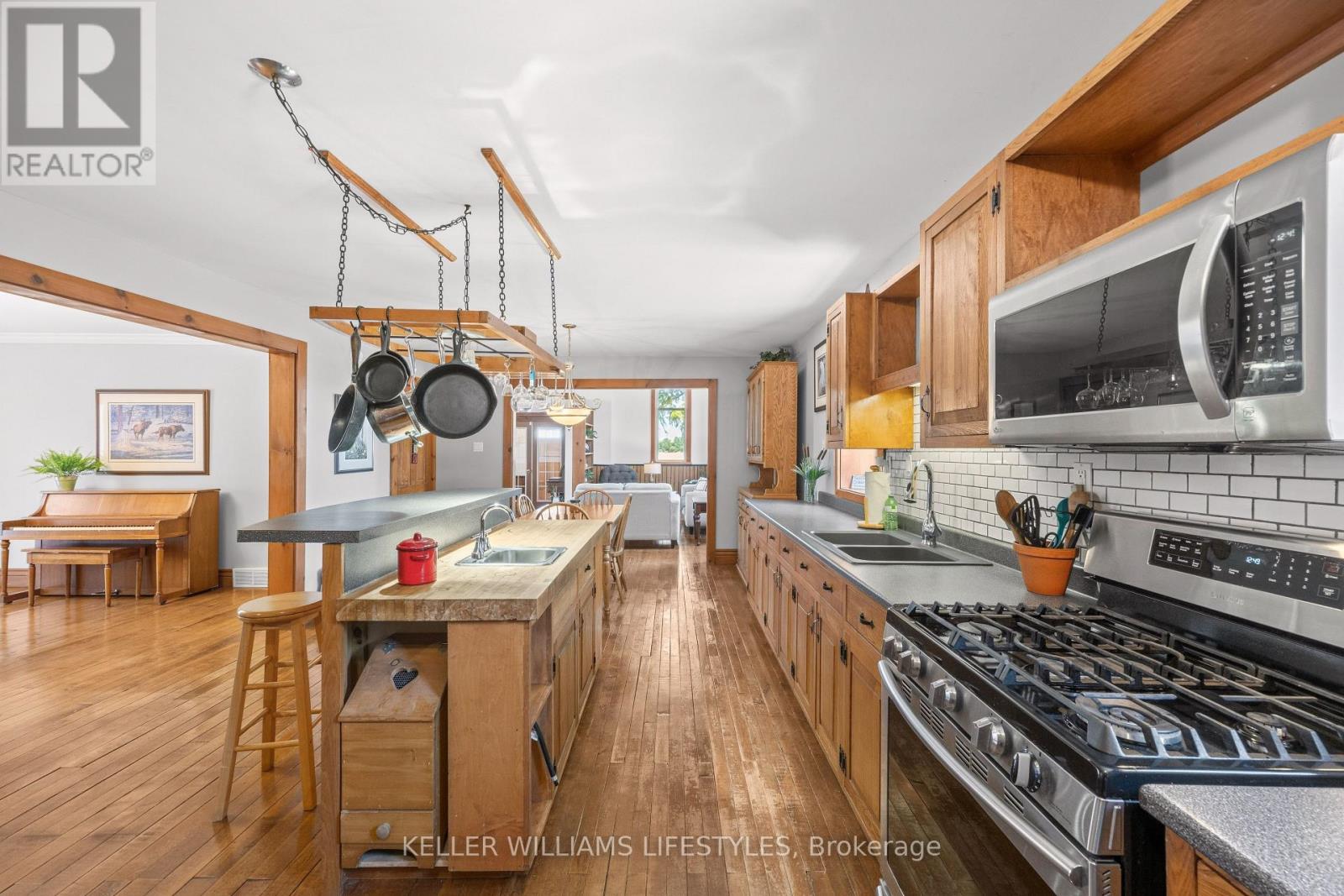 3229 Mcgillivray Drive, North Middlesex, Ontario  N0M 2K0 - Photo 19 - X13643856